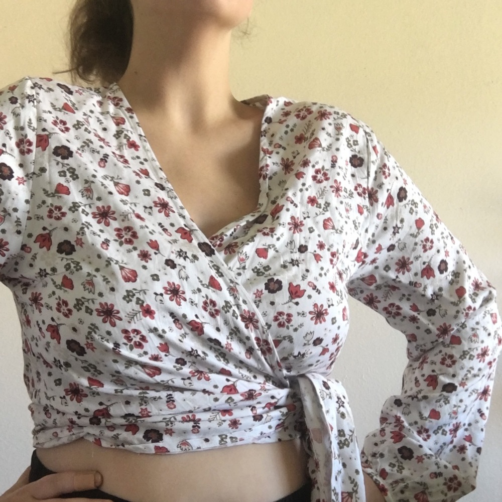 floral print wrap crop top